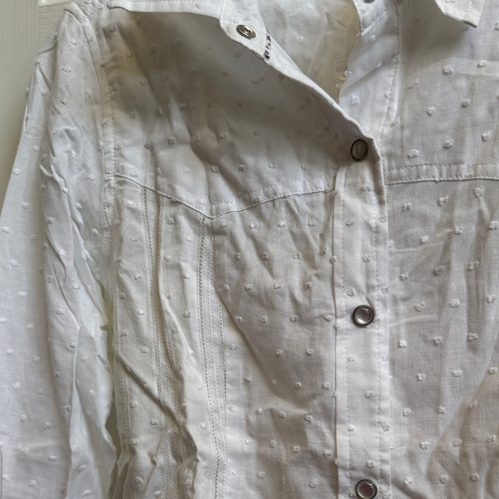 Source Unknown White Textured Button-Down Shirt - image 6